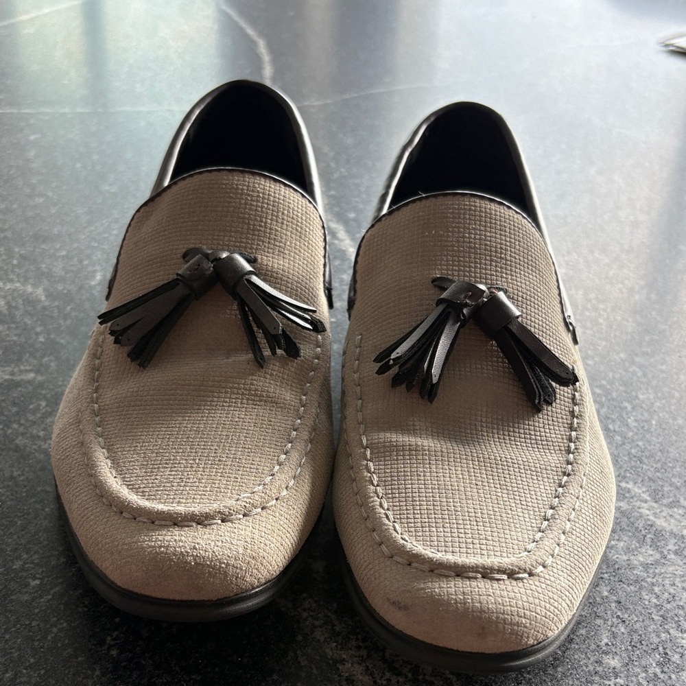 Giorgio Brutini Beige Tassel Loafers